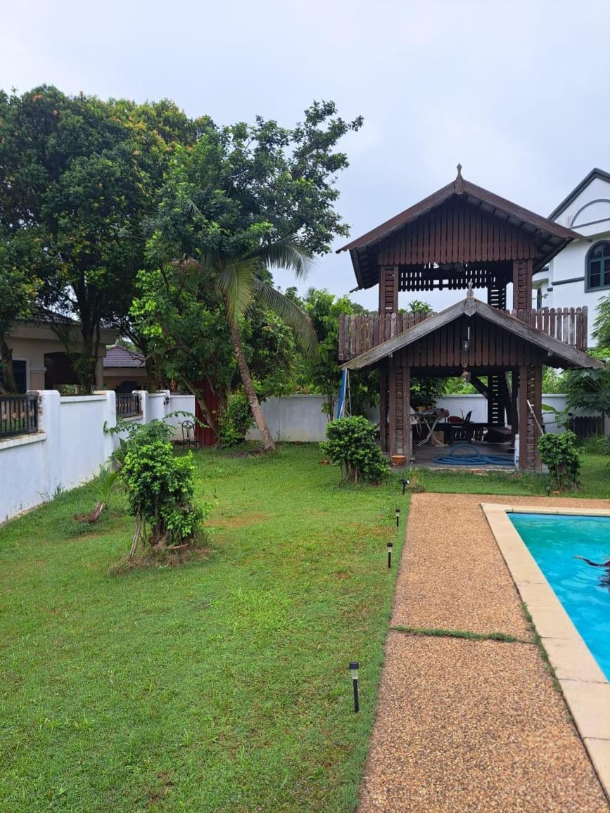Villa Shamir Сепанг Экстерьер фото
